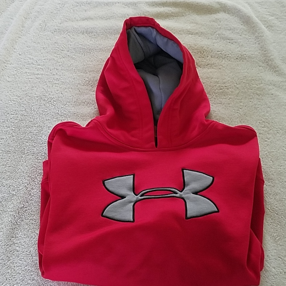 Underarmour Hoodie
